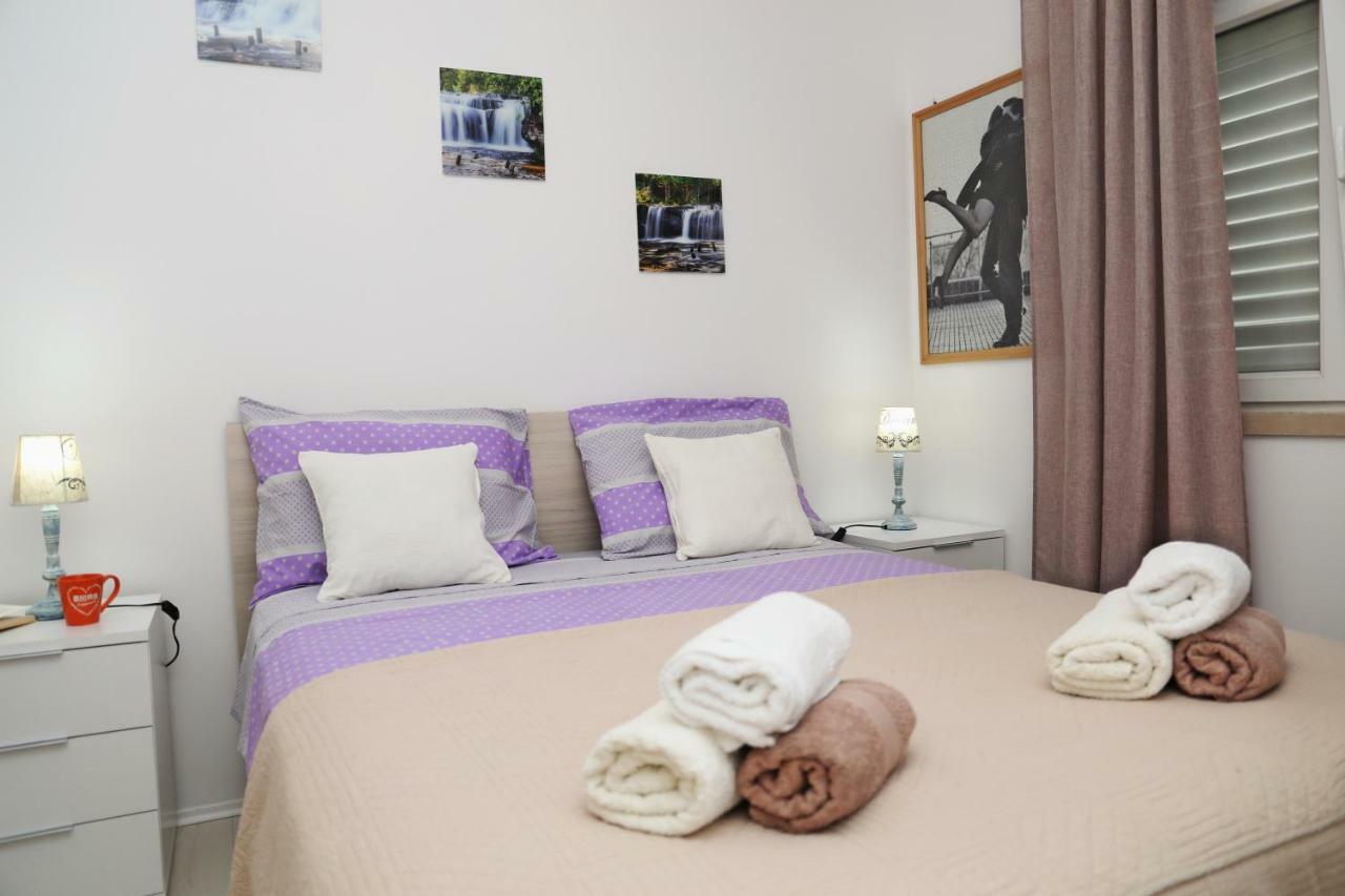 Apartment R&M Lumbarda Bagian luar foto